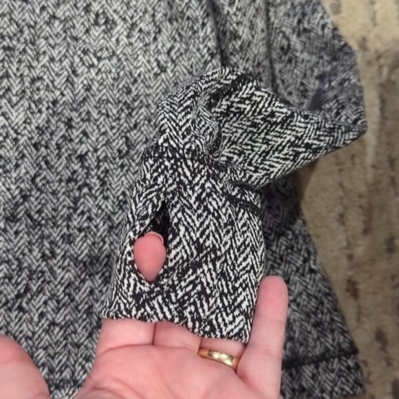 Lululemon Runderful Long Sleeve Scattered Herringbone Black White - Picture 10 of 12